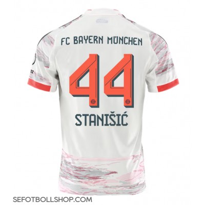 Billiga Bayern Munich Josip Stanisic #44 Borta fotbollskläder 2025-26 Kortärmad Billiga Bayern Munich Josip Stanisic #44 Borta fotbollskläder 2025-26 Kortärmad